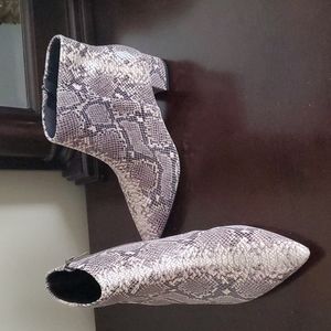 Corso Como Heel Bootie